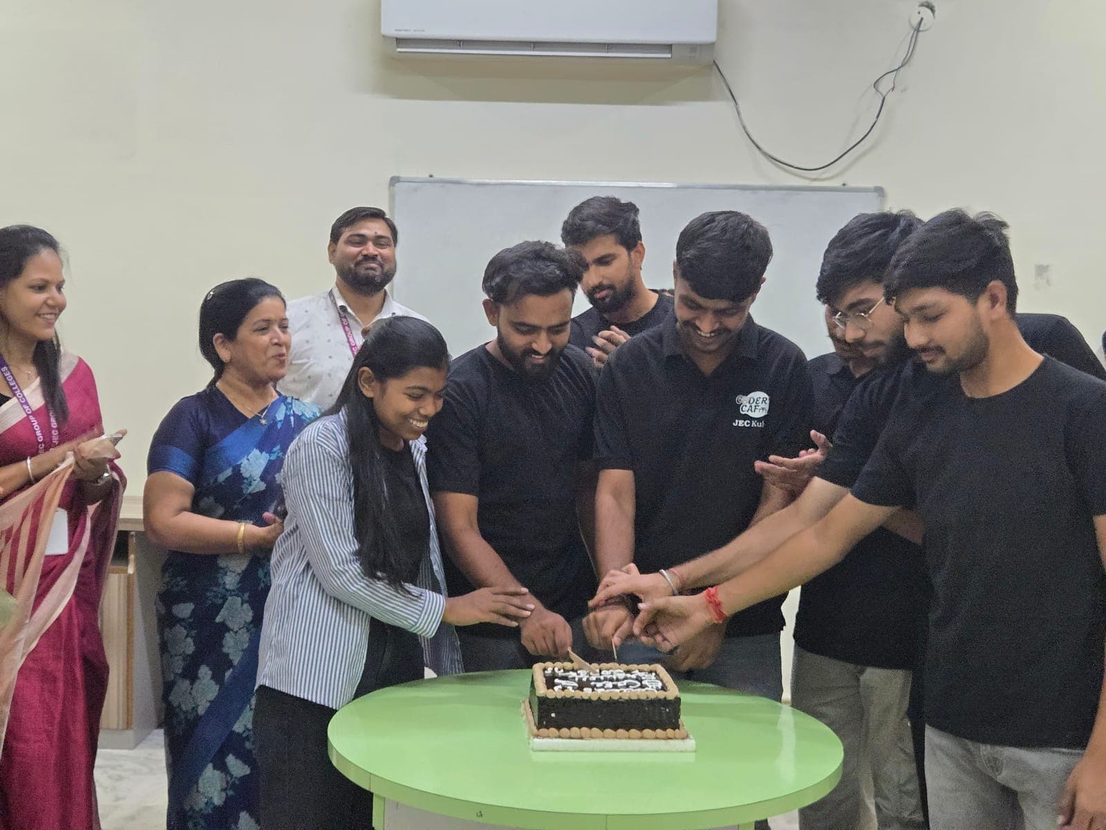 Coder's Cafe JEC club memory 14