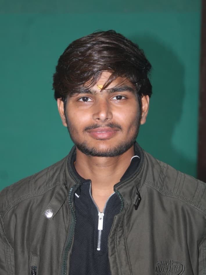 Adarsh Yadav, DSA Head at Coder's Cafe JEC